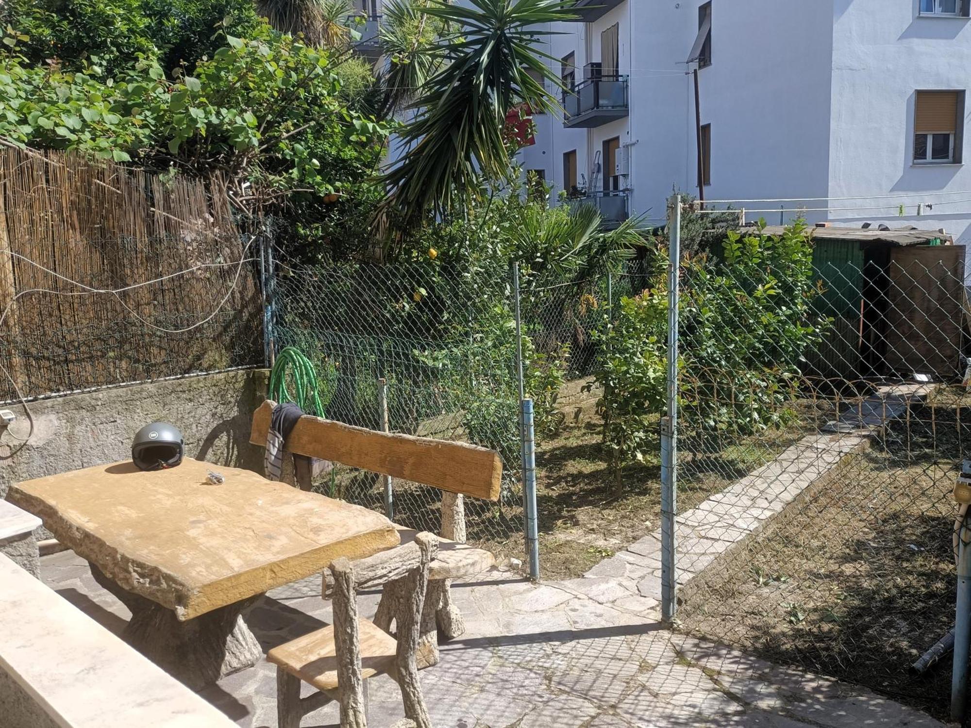 Rachele Guest House La Spezia Exterior foto